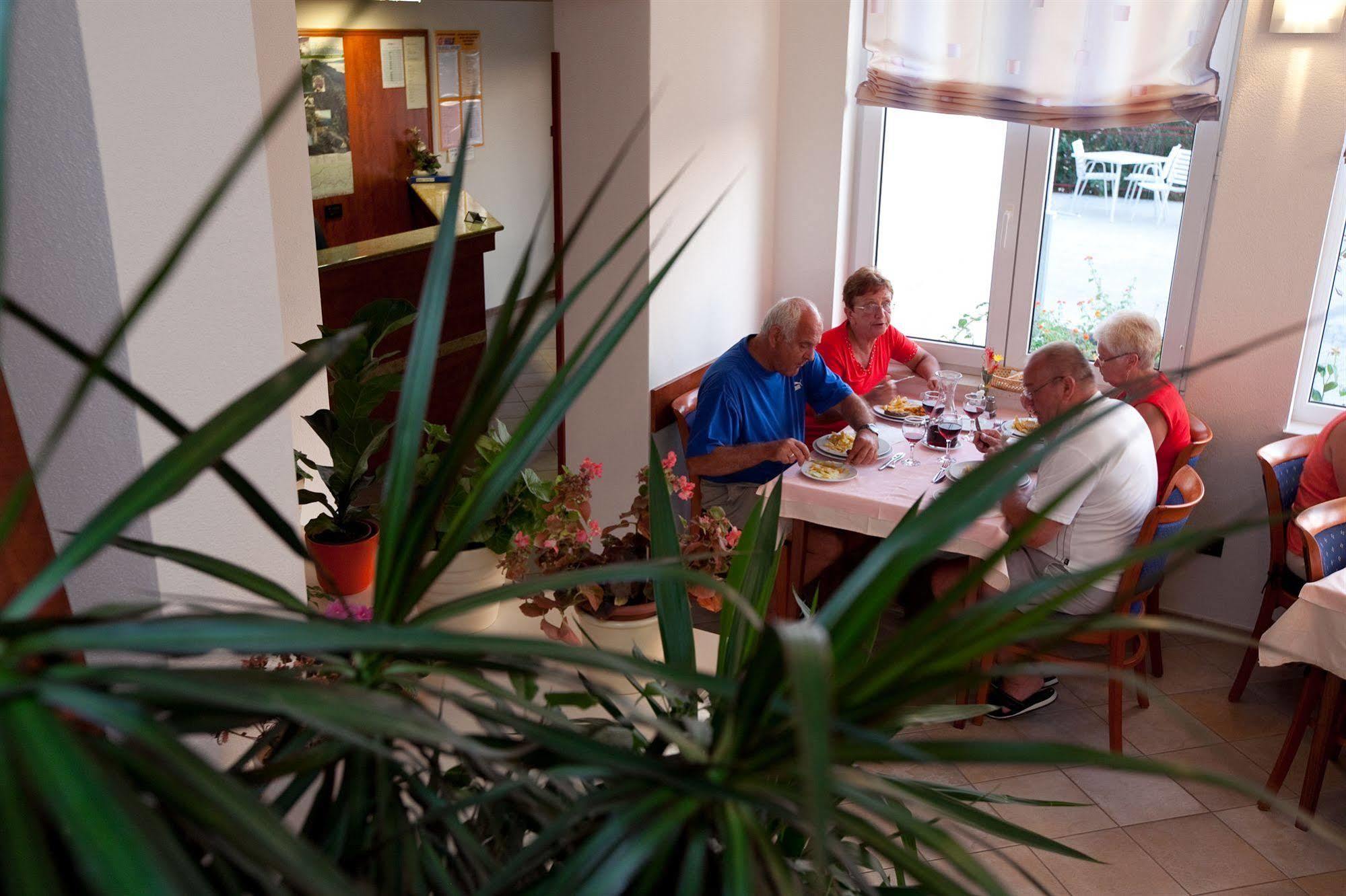 Villa Vinka Tučepi Kültér fotó