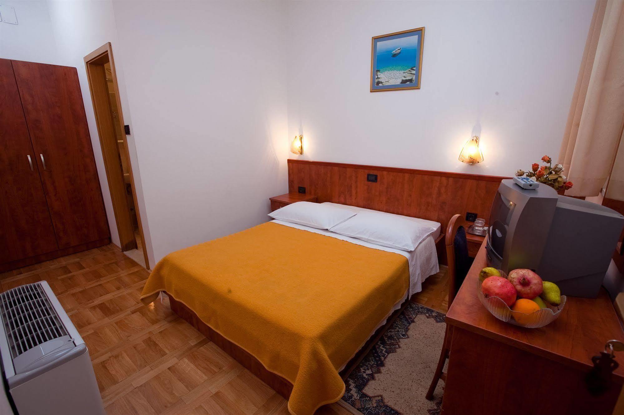 Villa Vinka Tučepi Kültér fotó